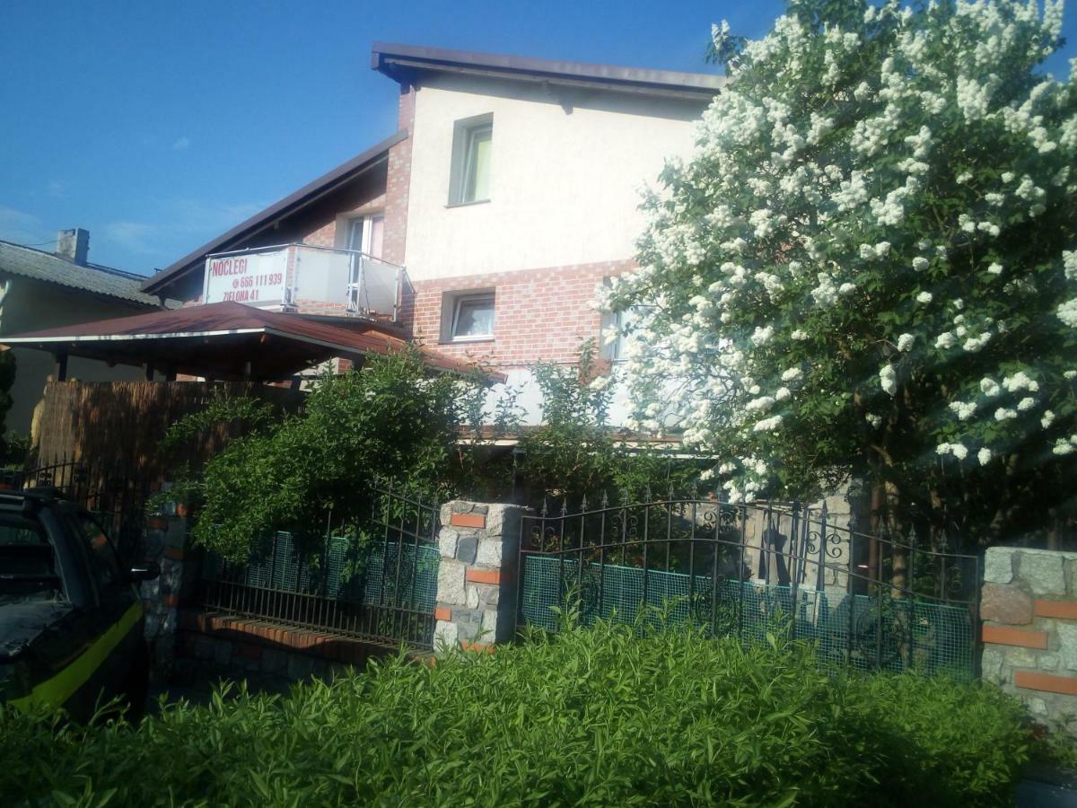 Mieszkanie Na Zielonej Tanie I Wygodne Noclegi Człuchów Exterior foto